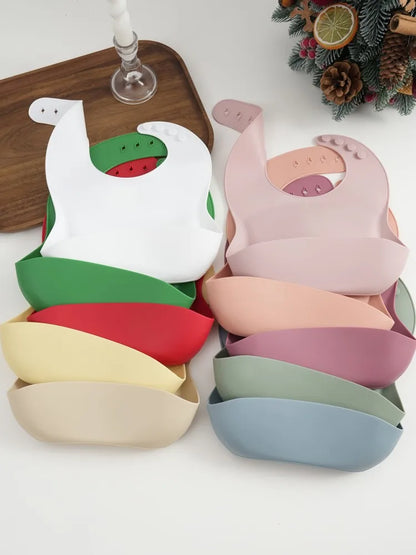 Christmas Silicone Bib – Santa Smiles