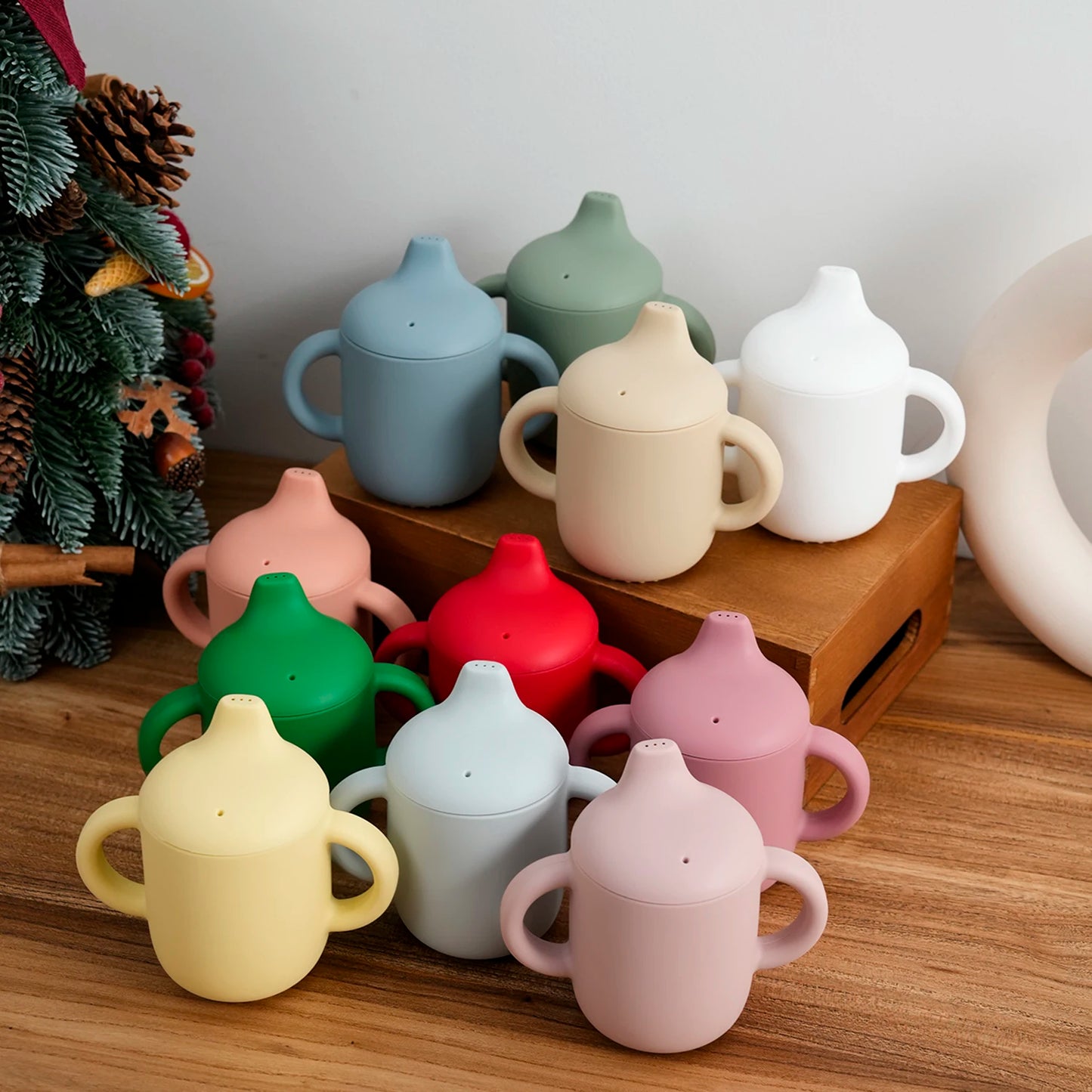 Christmas Training Cup – Little Elf Edition